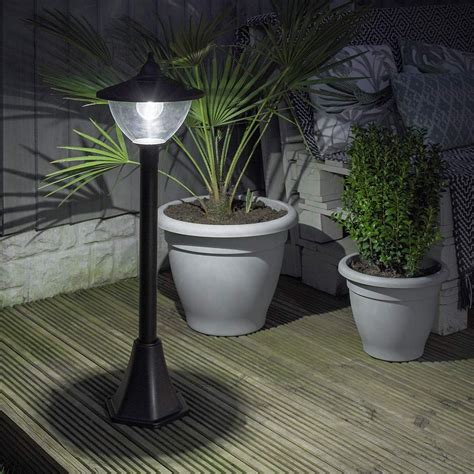 luminaires solaires|luminaire solaire extérieur design.